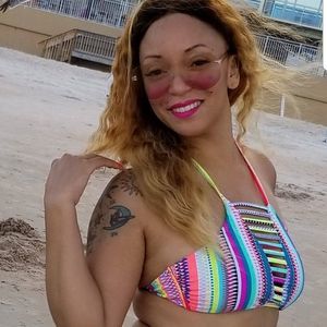 Meet your Posher, Crystal